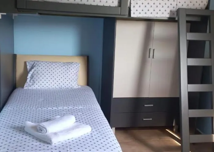 Near Beach, Appartamento Golem (Tirana)